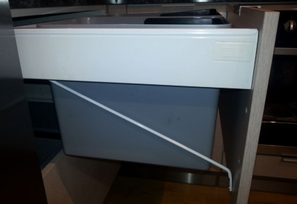 Drawer frame mounting kit, Waste containers-drawers