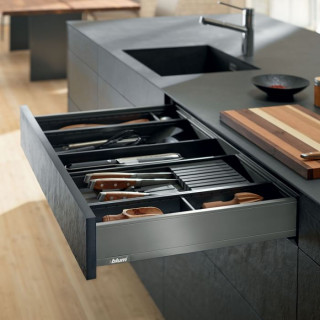 LEGRABOX M drawer, 550 mm, Blum LEGRABOX ready-made drawers